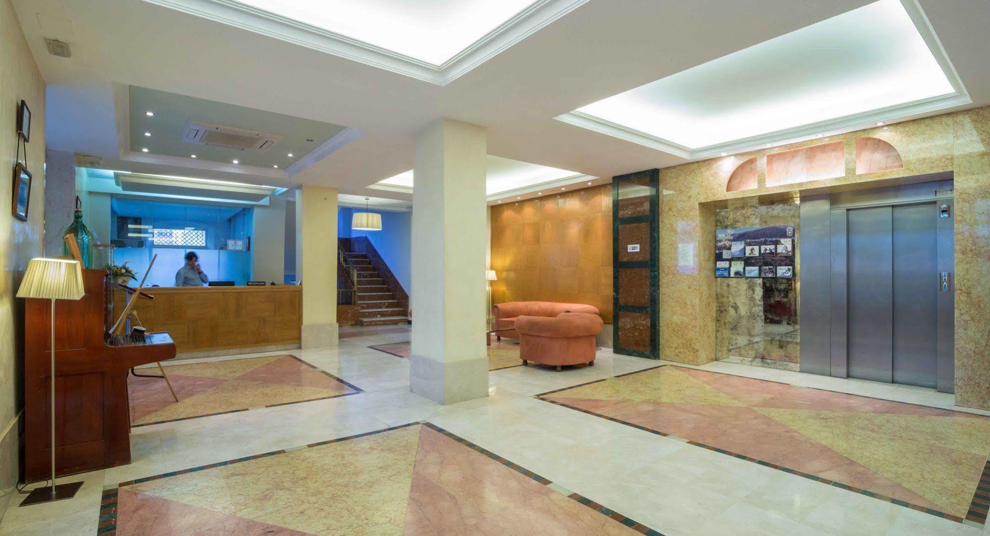 Hotel Andalucia Lanjaron Exterior photo